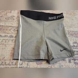 Nike Pro Women's Gray Shorts Size S